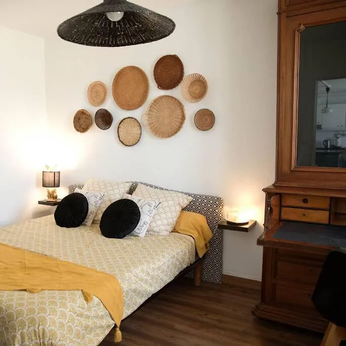 Apartment Appartement Rez-De-Chaussee Et Terrasse Privative Romans-sur-Isere France