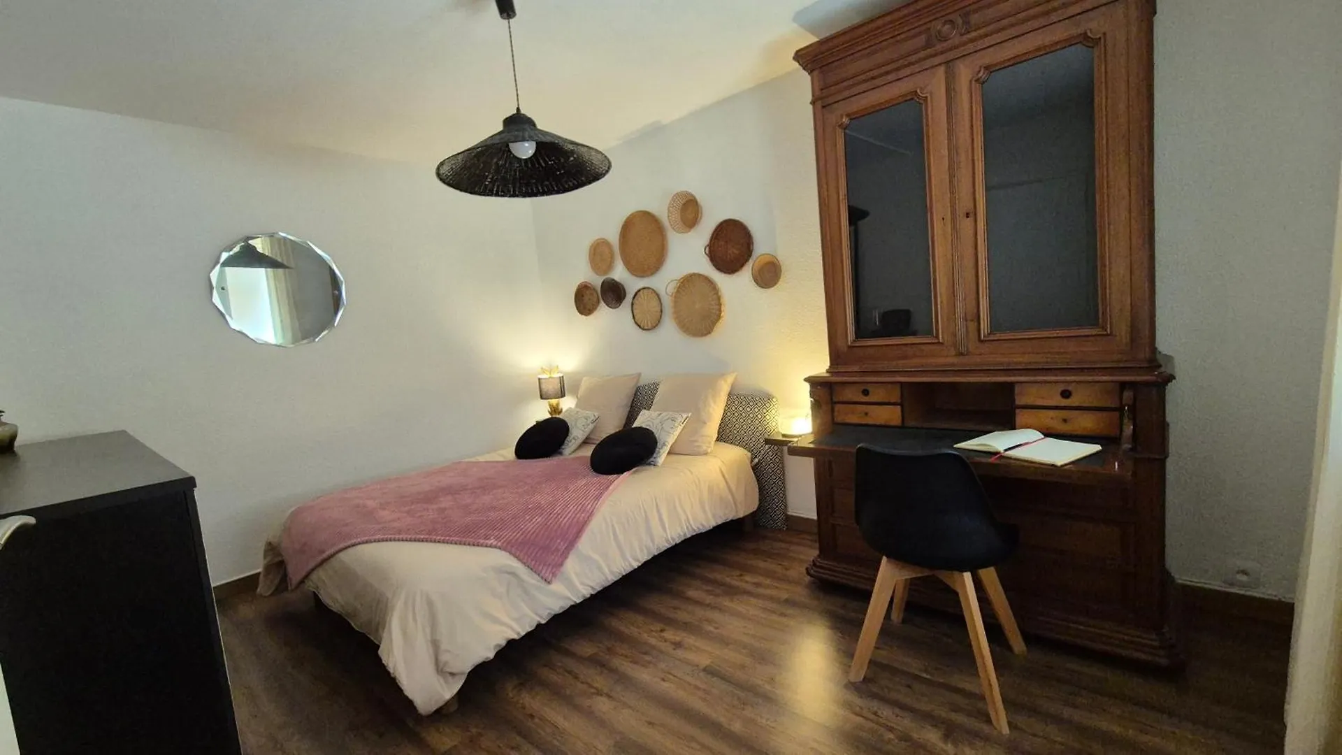 Appartement Rez-De-Chaussee Et Terrasse Privative Romans-sur-Isere