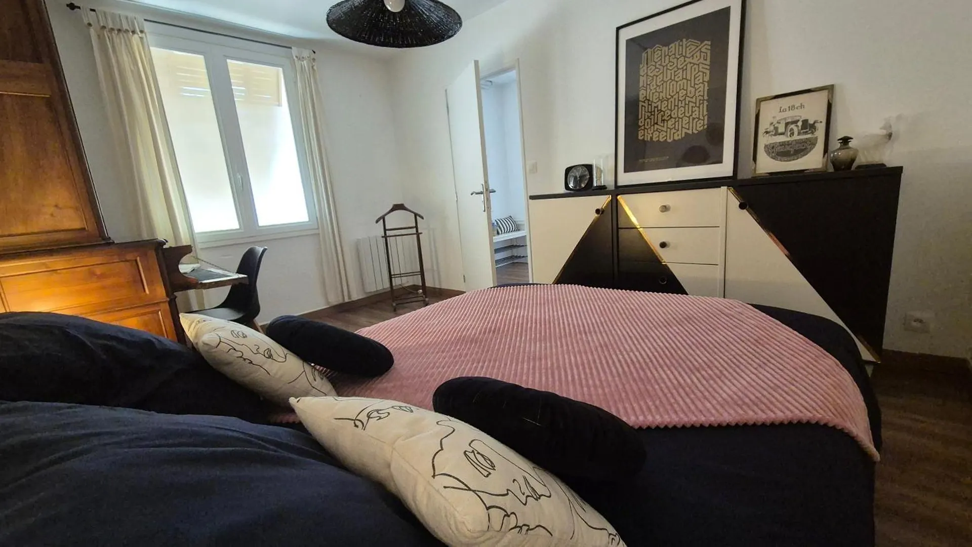 Appartement Rez-De-Chaussee Et Terrasse Privative Romans-sur-Isere France